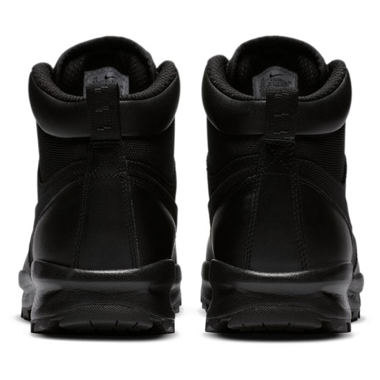 Nike Manoa
